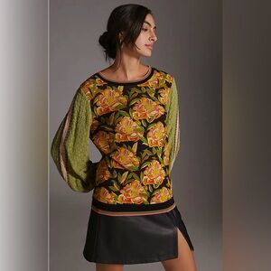 BL_NK London Contrast Eyelet Pullover Crew Neck Long Sleeve Top